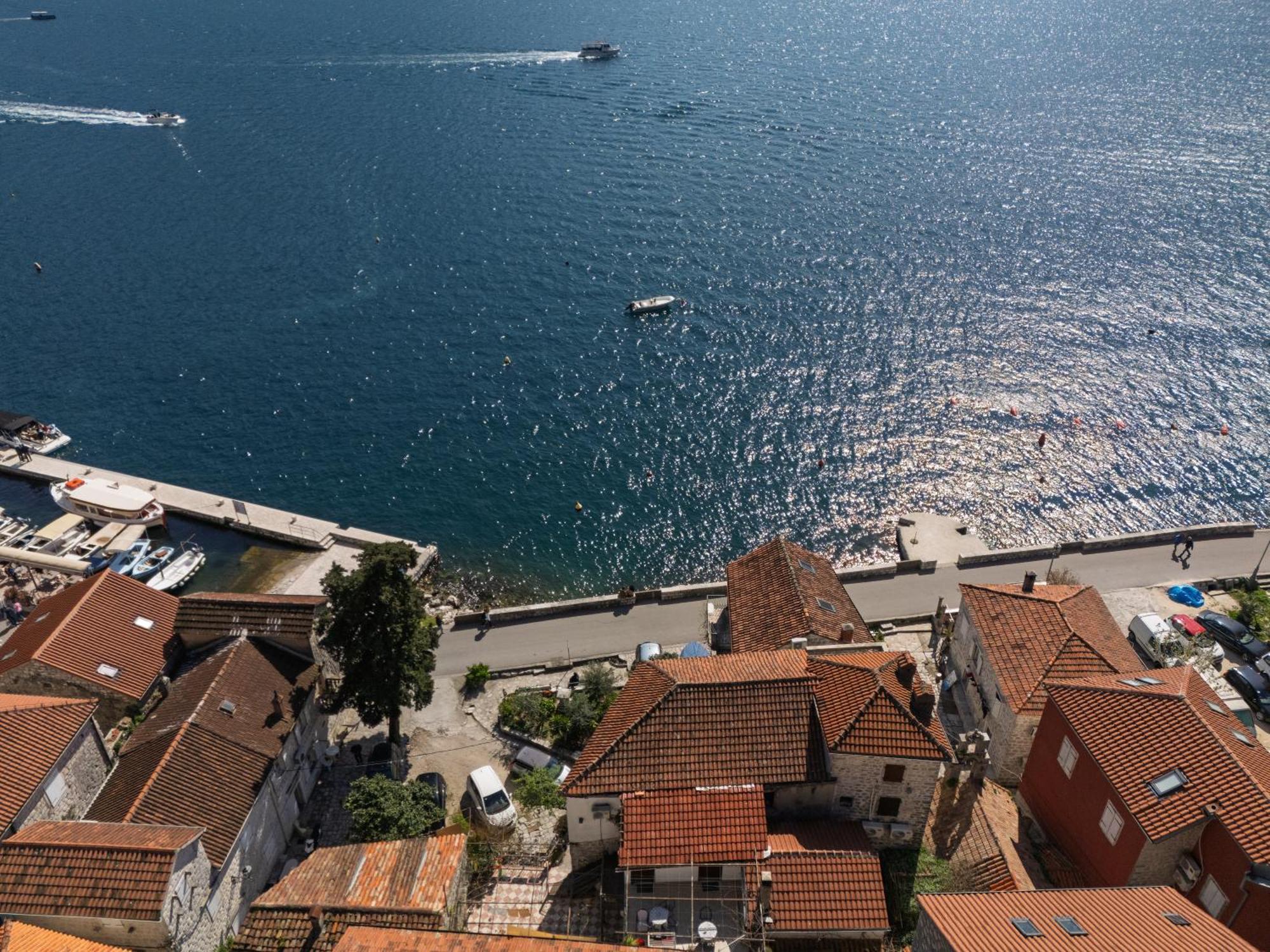 Bluemarine Rooms & Apartments Perast Ngoại thất bức ảnh