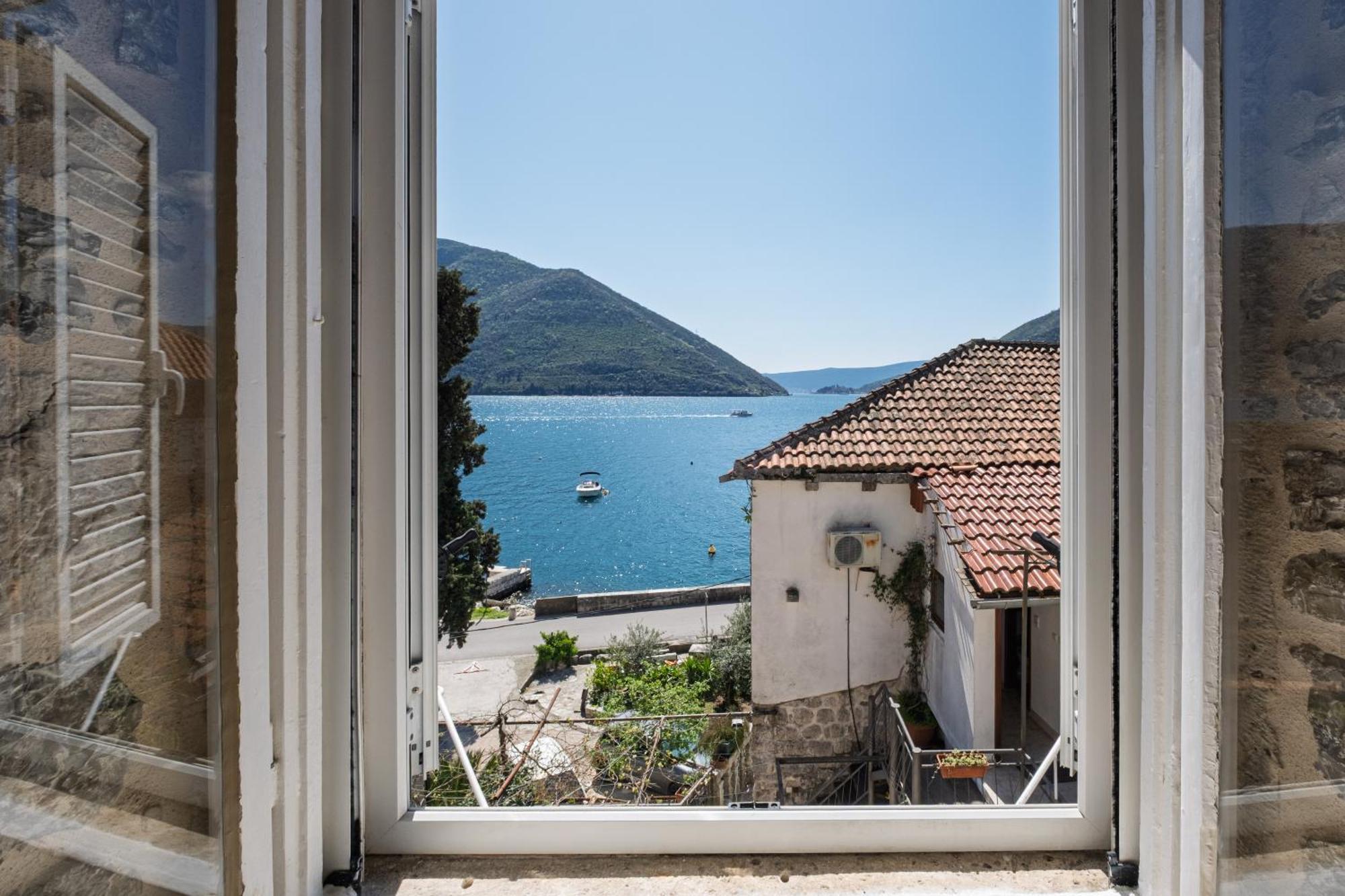 Bluemarine Rooms & Apartments Perast Ngoại thất bức ảnh